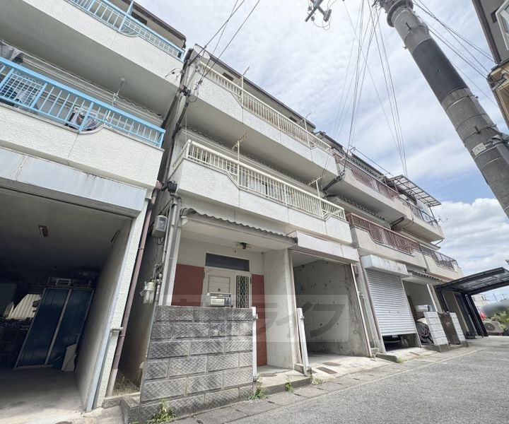 京都府京都市伏見区淀木津町 賃貸一戸建て