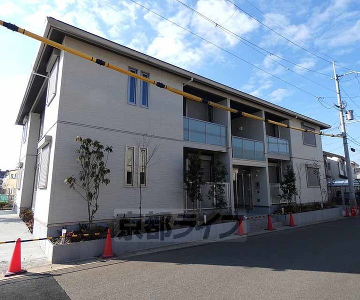 京都府京都市右京区太秦開日町 2階建 