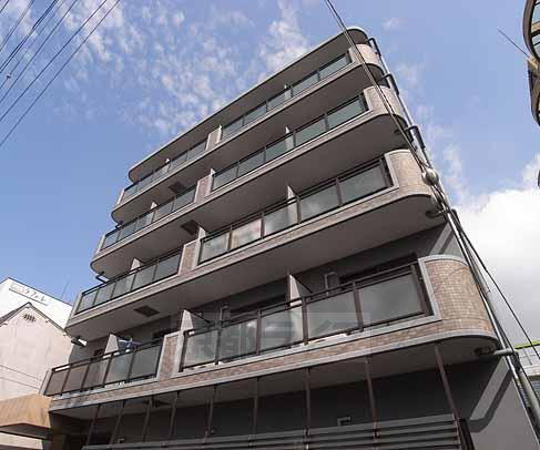 京都府京都市伏見区深草飯食町 5階建 築23年4ヶ月