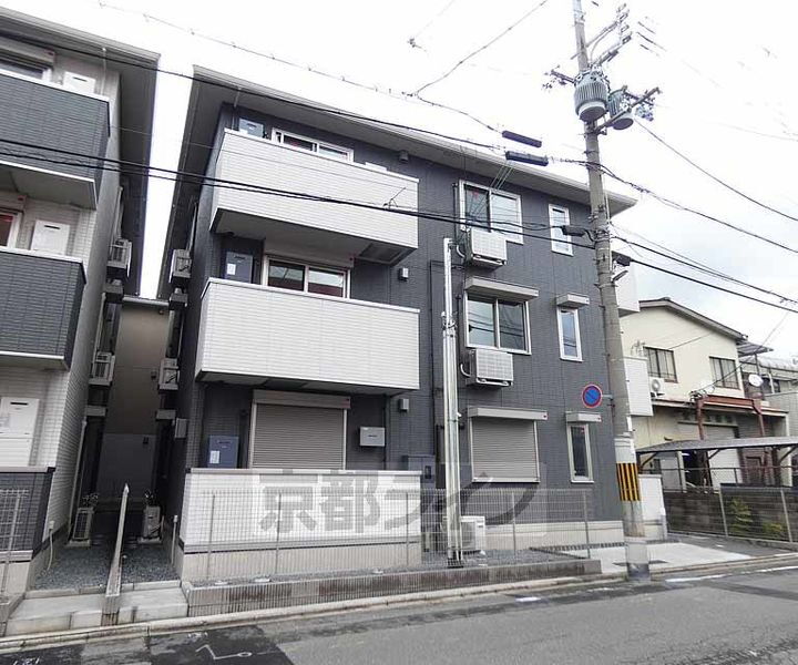 京都府京都市伏見区深草小久保町 賃貸アパート