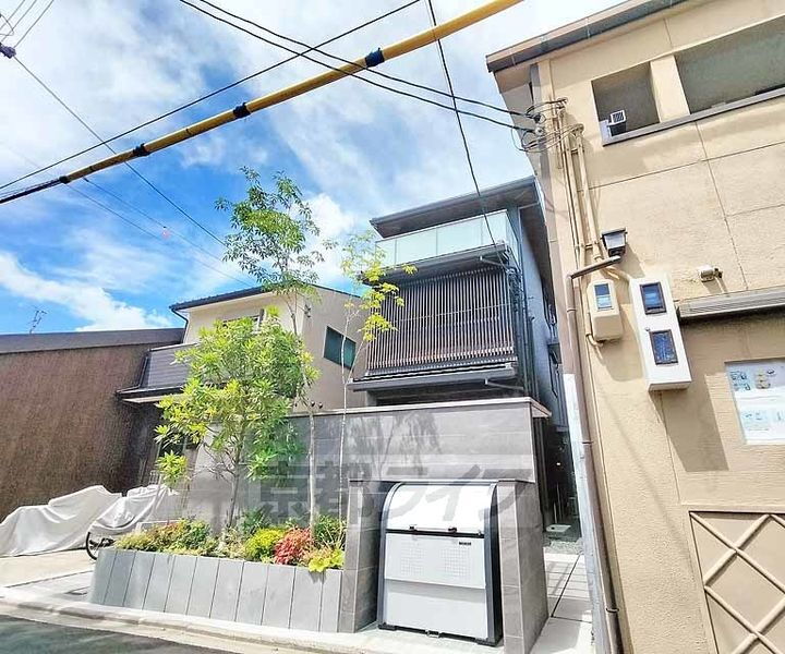 京都府京都市上京区猪熊通中立売下る猪熊１丁目 賃貸マンション