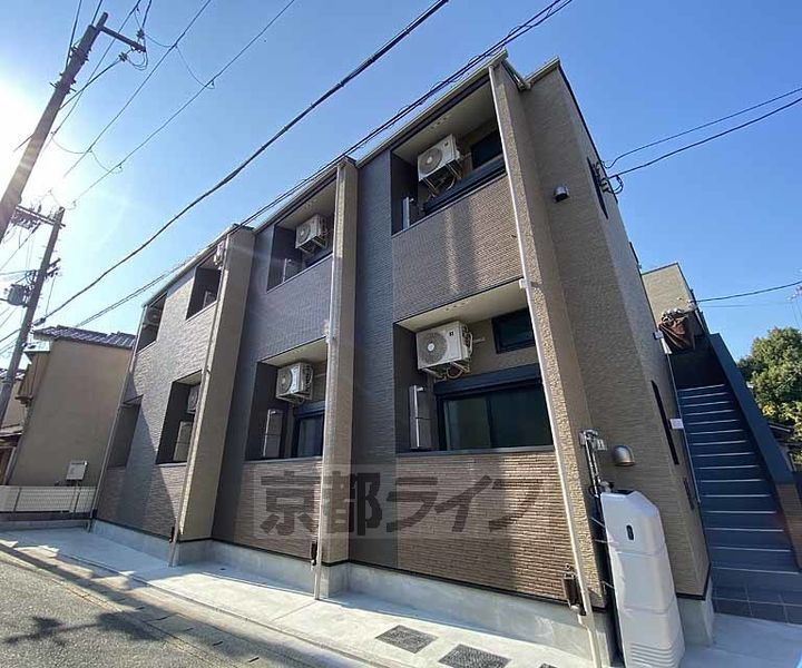 京都府京都市右京区太秦垂箕山町 賃貸アパート