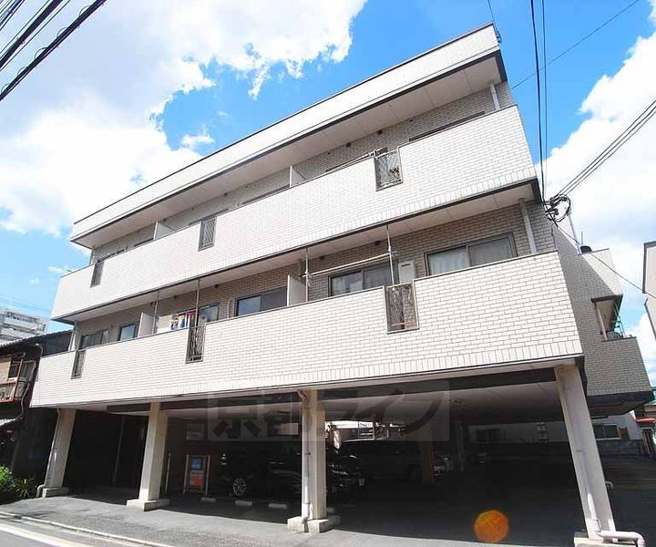 京都府京都市南区西九条南田町 賃貸マンション