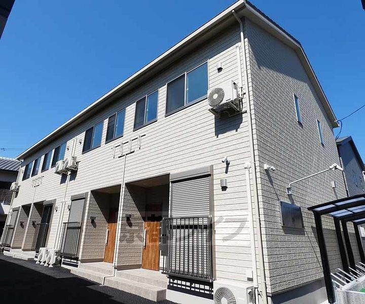 京都府京都市伏見区深草平田町 賃貸アパート