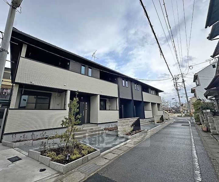 京都府京都市西京区松尾東ノ口町 賃貸アパート