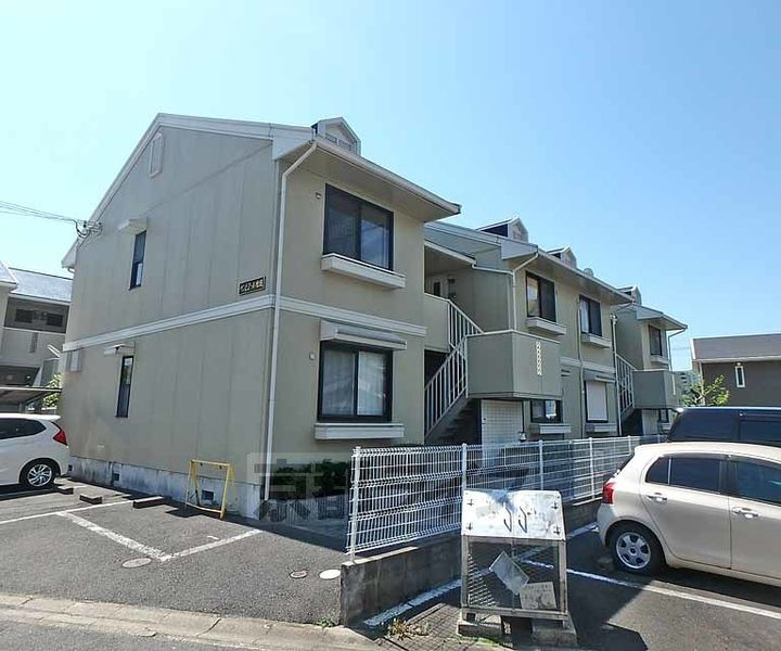 京都府京都市西京区大枝沓掛町 2階建