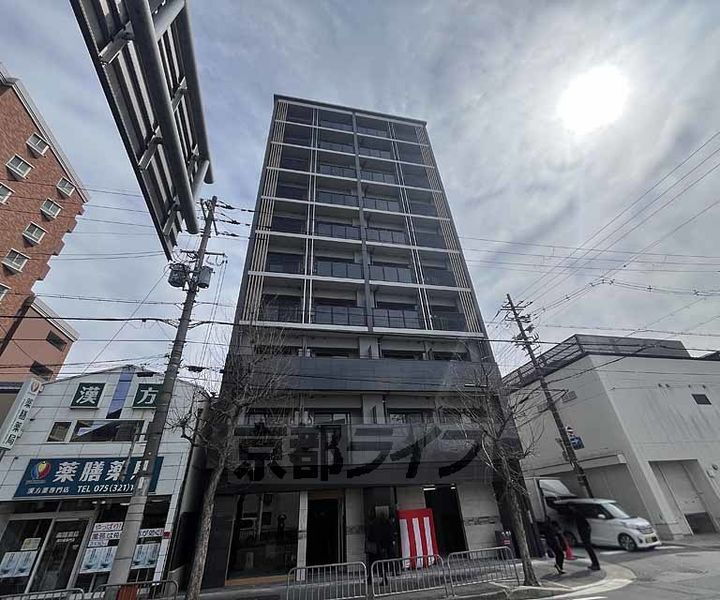 京都府京都市下京区西七条比輪田町 10階建 築1年3ヶ月