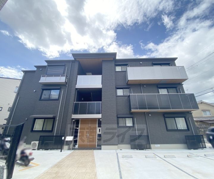 京都府京都市右京区梅津開キ町 賃貸マンション