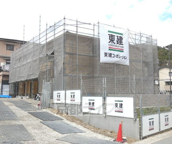 京都府京都市北区大北山原谷乾町 2階建 