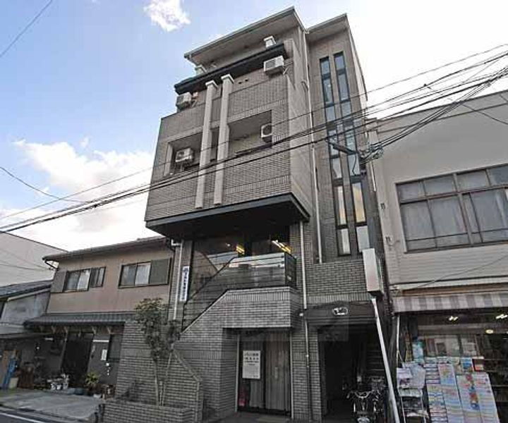 京都府京都市東山区上堀詰町 5階建 築33年2ヶ月