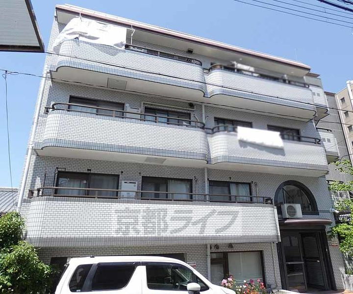 京都府京都市下京区柿本町 4階建