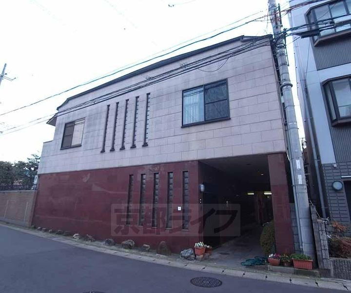 シラトンハイツ山口 5階建