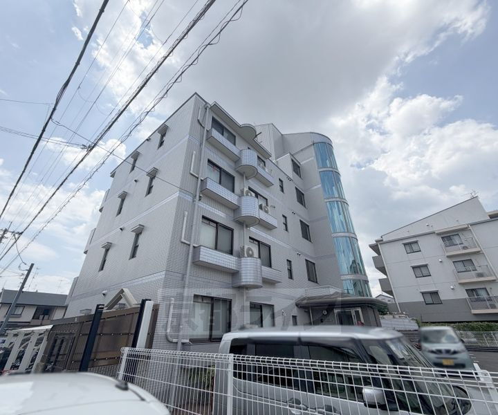 京都府京都市西京区桂河田町 賃貸マンション