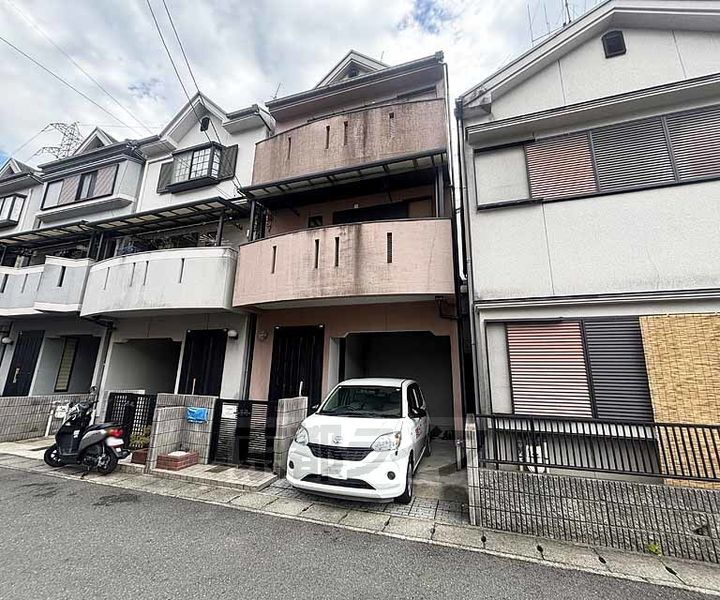 京都府京都市南区久世殿城町 賃貸一戸建て