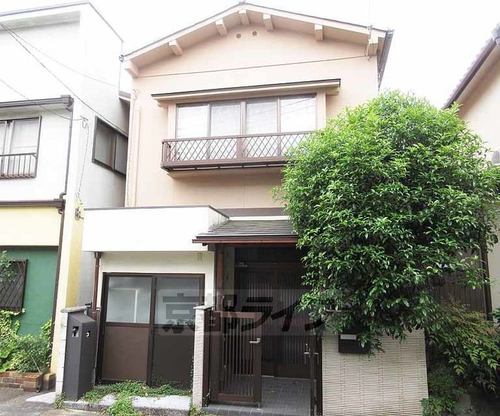 京都府京都市山科区西野楳本町 賃貸一戸建て