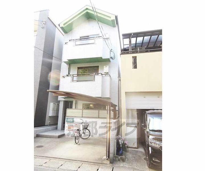 京都府京都市山科区勧修寺平田町 賃貸マンション