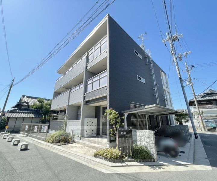 大阪府枚方市春日元町２丁目 賃貸アパート