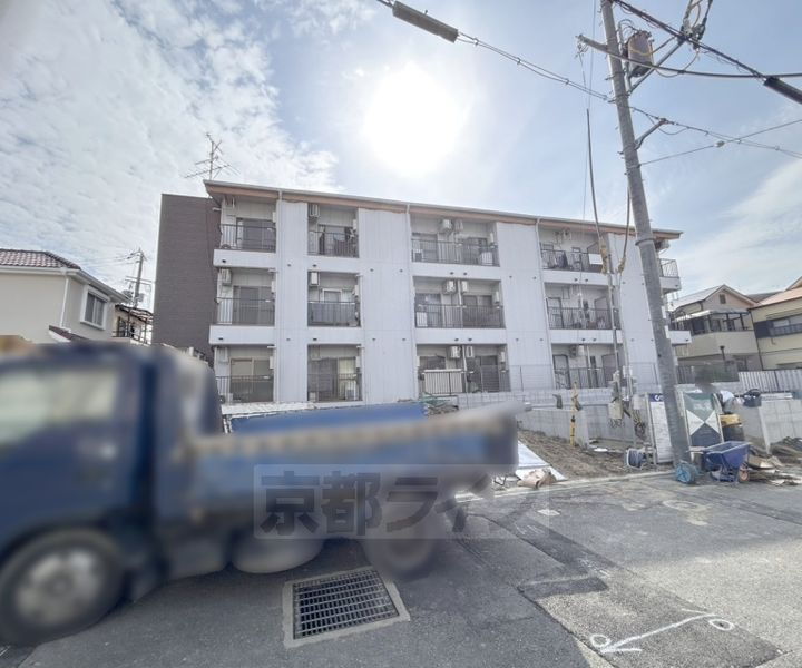 大阪府枚方市渚元町 賃貸マンション