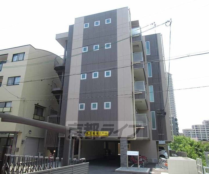 大阪府枚方市南楠葉１丁目 賃貸マンション