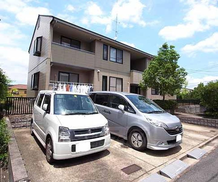 京都府相楽郡精華町桜が丘２丁目 賃貸アパート