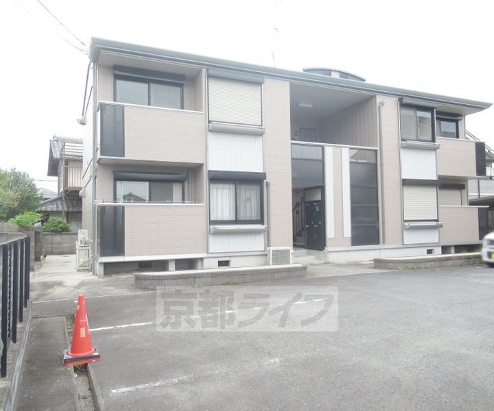 京都府木津川市木津殿城 2階建 築27年6ヶ月