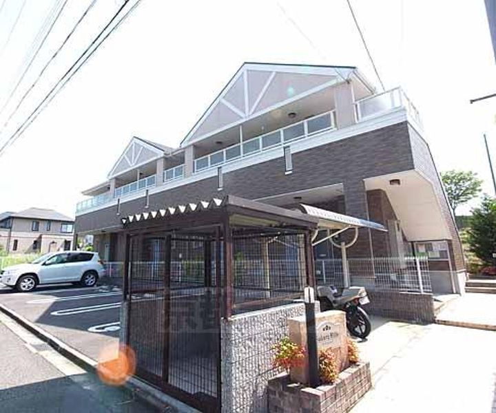 京都府相楽郡精華町桜が丘１丁目 賃貸アパート