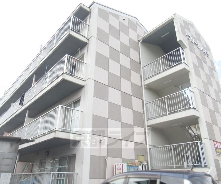 京都府木津川市山城町平尾東方儀 4階建 築38年3ヶ月