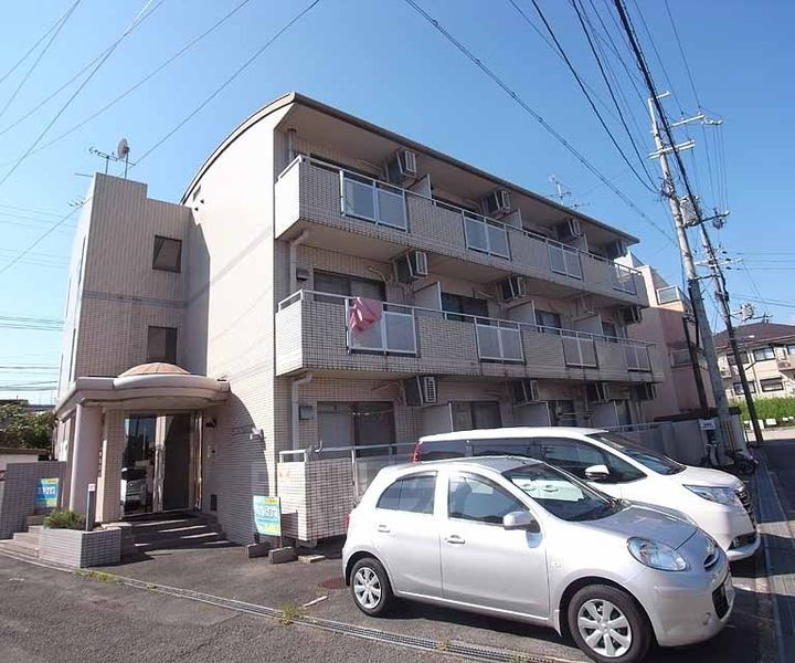 京都府相楽郡精華町大字山田 賃貸マンション