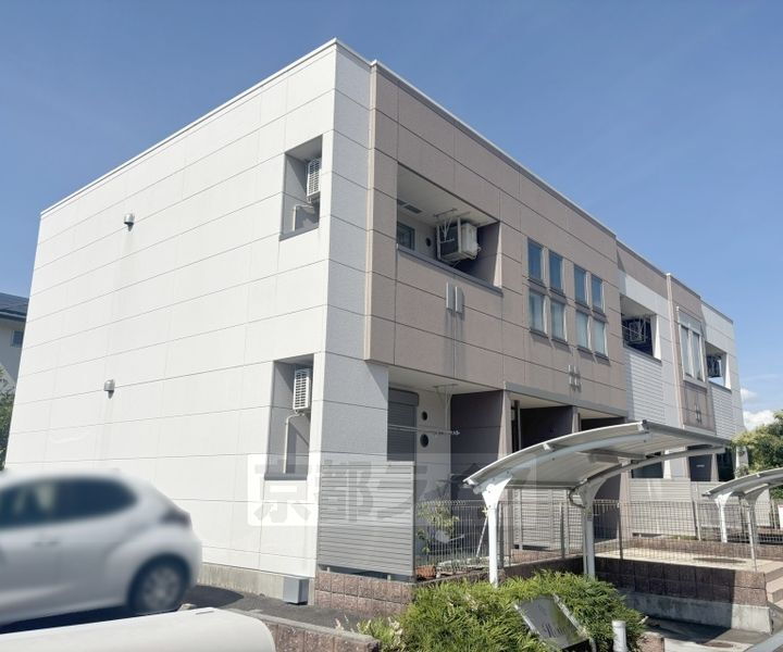 京都府相楽郡精華町光台４丁目 賃貸アパート