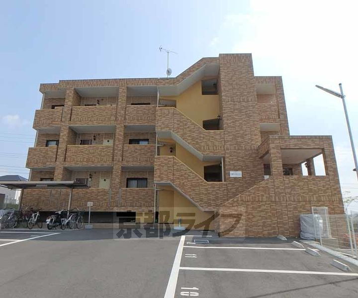 京都府木津川市城山台１０丁目 賃貸マンション
