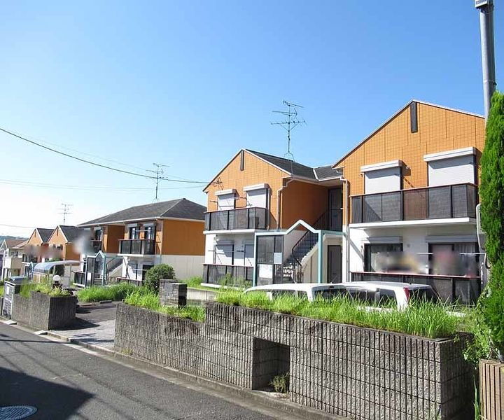 京都府相楽郡精華町桜が丘４丁目 賃貸アパート