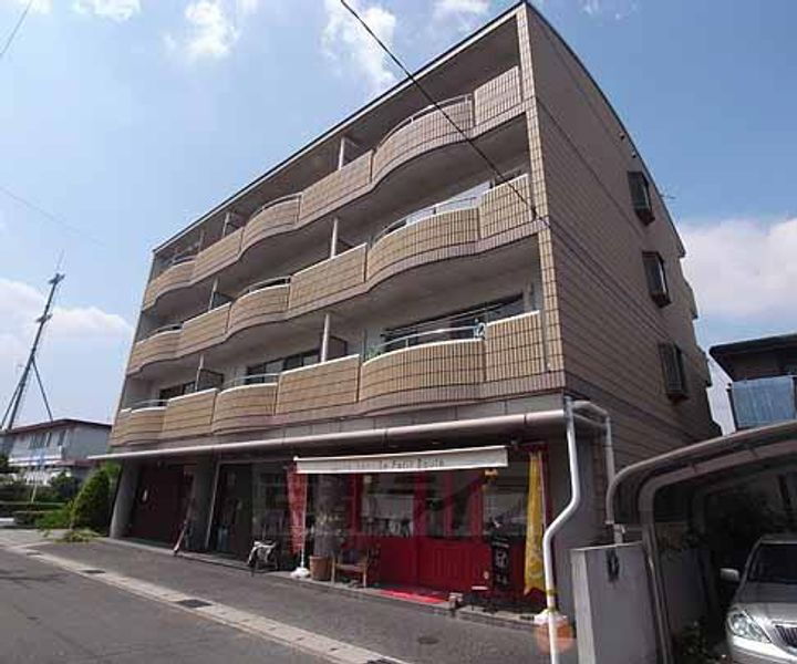 京都府京田辺市田辺十曽 4階建 築29年8ヶ月