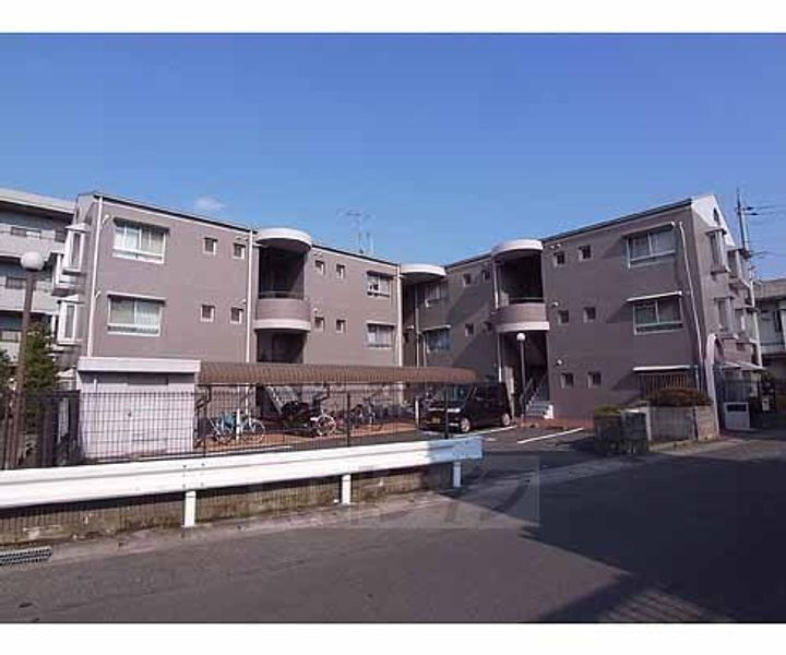 京都府長岡京市野添２丁目 3階建 築36年7ヶ月