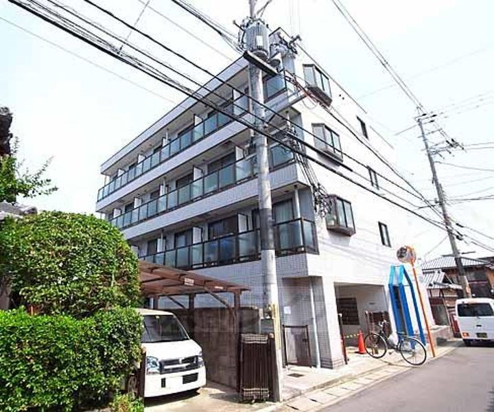 京都府京田辺市三山木谷ノ上 賃貸マンション