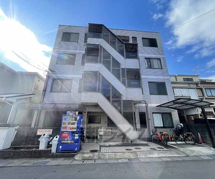 京都府長岡京市久貝３丁目 4階建 築36年7ヶ月