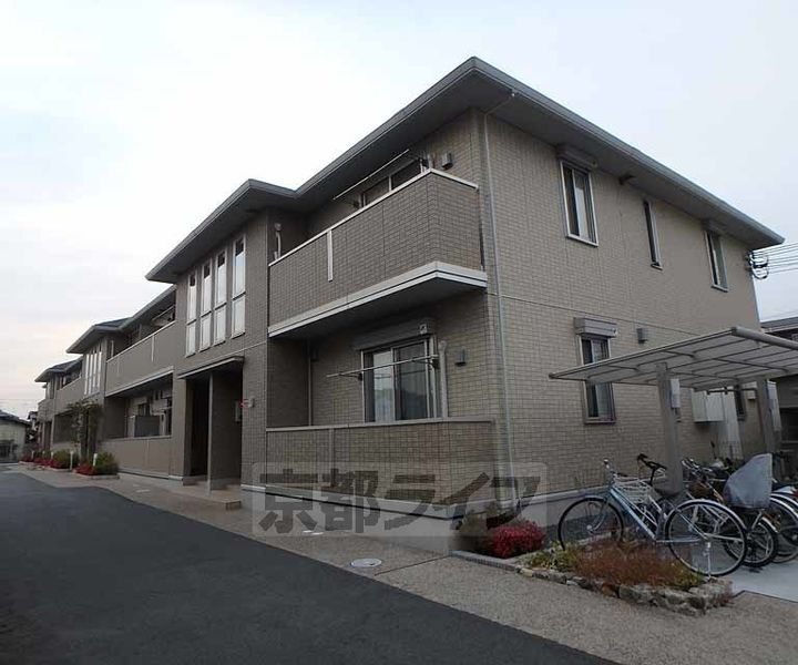 京都府京田辺市東鍵田 賃貸アパート