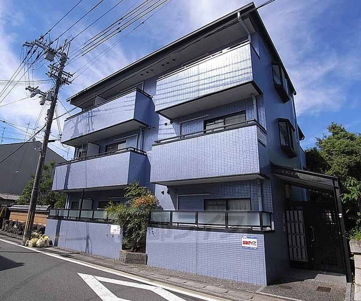 京都府京都市西京区川島北裏町 築29年3ヶ月 3階建