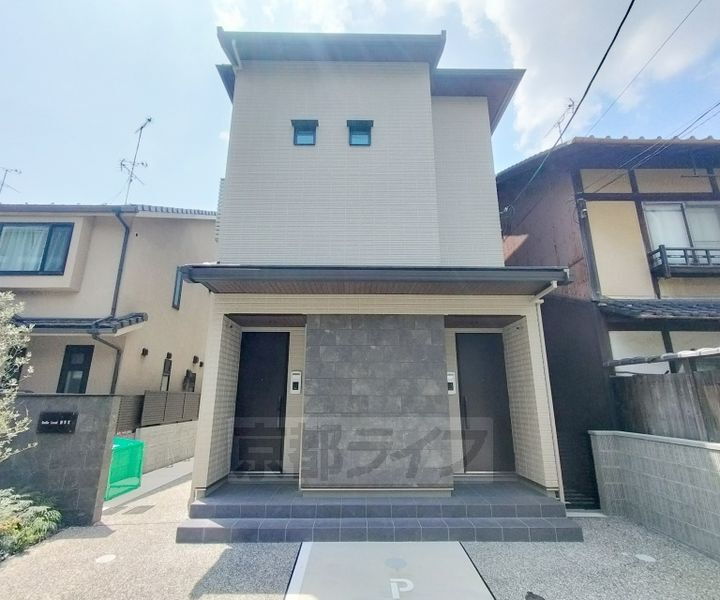 京都府京都市上京区東桜町 賃貸アパート