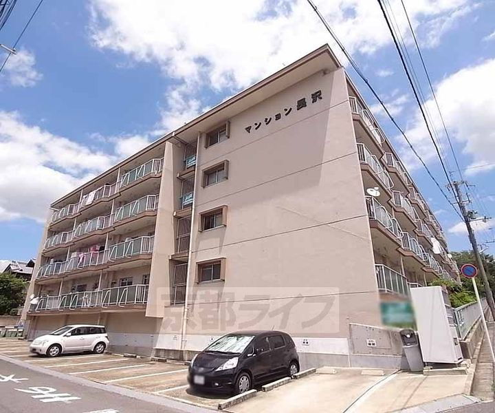 京都府八幡市男山長沢 賃貸マンション