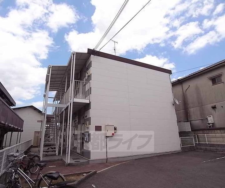 京都府八幡市男山金振 賃貸アパート