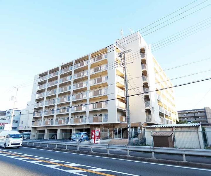 京都府京都市伏見区桃山町和泉 賃貸マンション