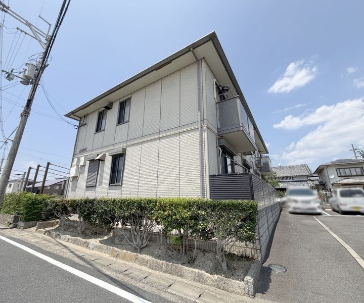 京都府京都市南区久世築山町 賃貸アパート