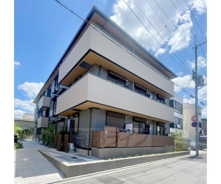 京都府京都市伏見区両替町１４丁目 賃貸アパート