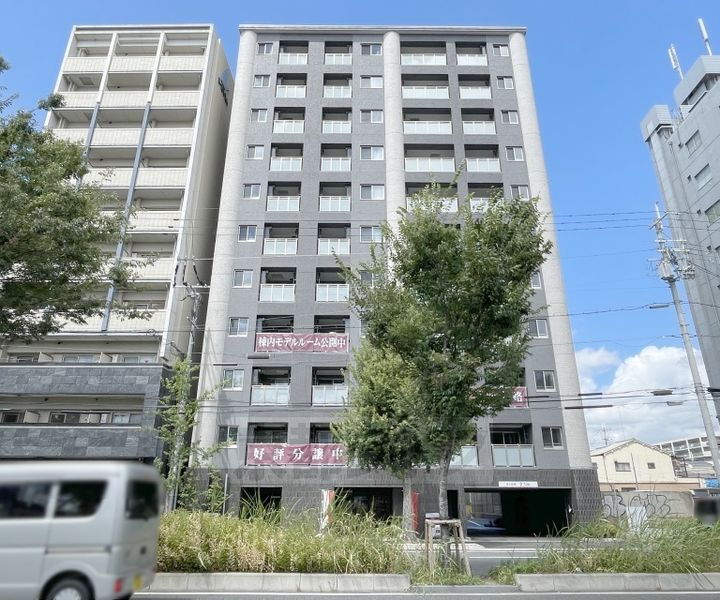 京都府京都市下京区七条御所ノ内本町 11階建 築1年未満