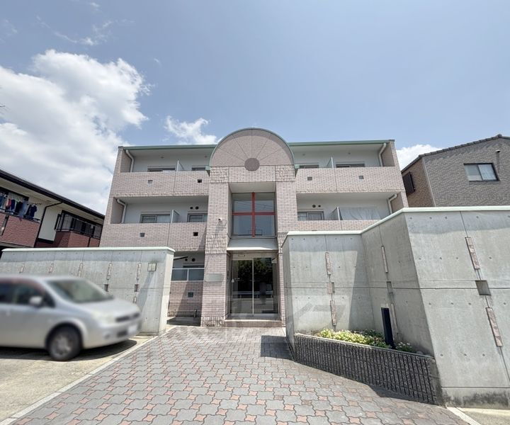 京都府京都市南区久世中久世町１丁目 賃貸マンション