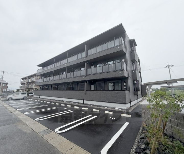 滋賀県大津市大将軍２丁目 賃貸アパート