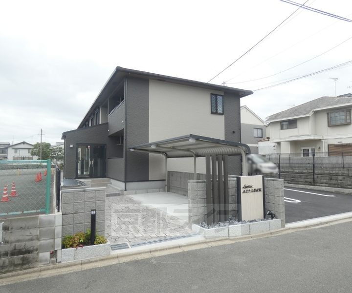 京都府京都市北区等持院東町 賃貸アパート