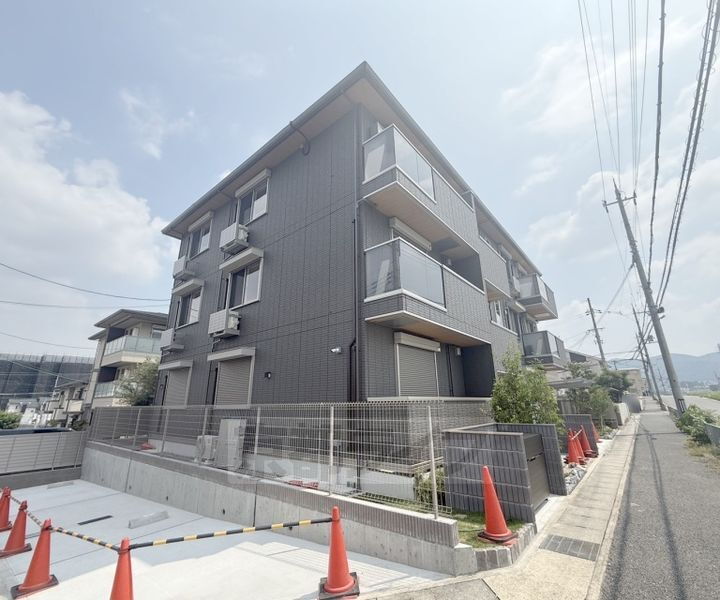 京都府京都市伏見区桃山町因幡 賃貸アパート