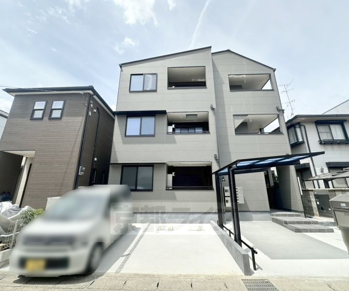 京都府京都市伏見区羽束師鴨川町 賃貸アパート