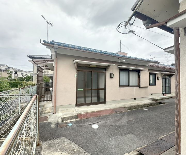 小倉町南堀池貸家